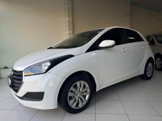 HYUNDAI HB20 1.6 COMFORT PLUS 16V FLEX 4P AUTOMÁTICO